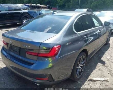 Серый БМВ 3 Серия, объемом двигателя 2 л и пробегом 51 тыс. км за 7000 $, фото 3 на Automoto.ua