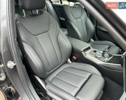 БМВ 3 Серія 2021 у Львові на Automoto.ua Сірий БМВ 3 Серія, об'ємом двигуна 0 л та пробігом 44 тис. км за 11800 $, фото 20 на Automoto.ua