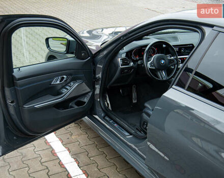 Серый БМВ 3 Серия, объемом двигателя 3 л и пробегом 49 тыс. км за 59000 $, фото 23 на Automoto.ua