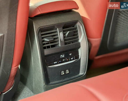 Сірий БМВ 3 Серія, об'ємом двигуна 3 л та пробігом 55 тис. км за 45000 $, фото 31 на Automoto.ua