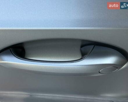 Серый БМВ 3 Серия, объемом двигателя 2 л и пробегом 18 тыс. км за 50000 $, фото 14 на Automoto.ua