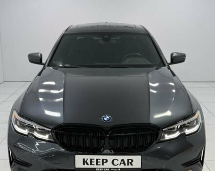 Серый БМВ 3 Серия, объемом двигателя 2 л и пробегом 49 тыс. км за 32900 $, фото 5 на Automoto.ua