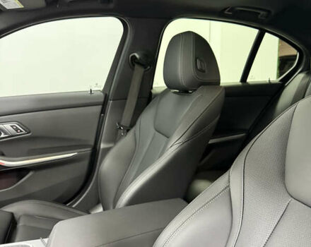 Серый БМВ 3 Серия, объемом двигателя 2 л и пробегом 49 тыс. км за 32900 $, фото 12 на Automoto.ua