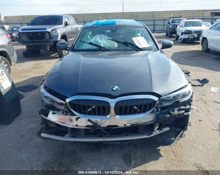 Серый БМВ 3 Серия, объемом двигателя 2 л и пробегом 55 тыс. км за 21500 $, фото 1 на Automoto.ua