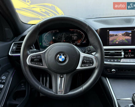 Серый БМВ 3 Серия, объемом двигателя 2 л и пробегом 18 тыс. км за 50000 $, фото 39 на Automoto.ua