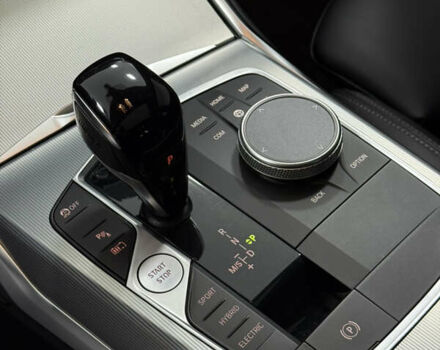 Серый БМВ 3 Серия, объемом двигателя 2 л и пробегом 49 тыс. км за 32900 $, фото 13 на Automoto.ua