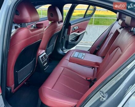 БМВ 3 Серия 2022 в Киеве на Automoto.ua Серый БМВ 3 Серия, объемом двигателя 3 л и пробегом 86 тыс. км за 49990 $, фото 24 на Automoto.ua