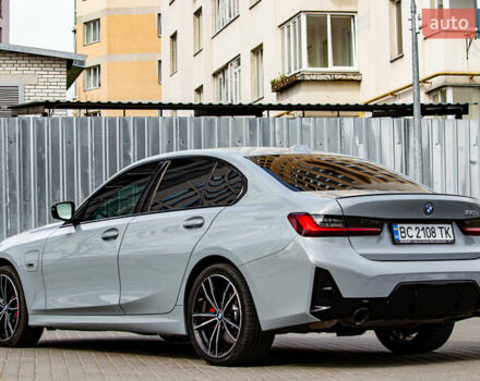 Серый БМВ 3 Серия, объемом двигателя 2 л и пробегом 35 тыс. км за 43900 $, фото 21 на Automoto.ua