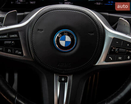 Серый БМВ 3 Серия, объемом двигателя 2 л и пробегом 35 тыс. км за 43900 $, фото 41 на Automoto.ua