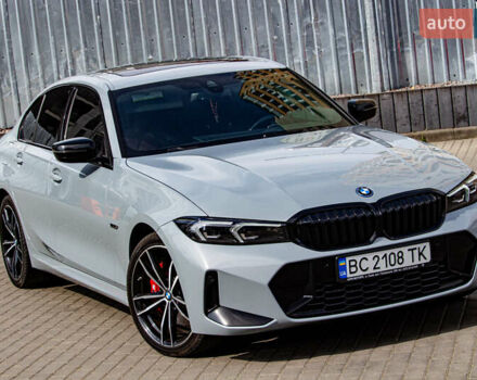 Серый БМВ 3 Серия, объемом двигателя 2 л и пробегом 35 тыс. км за 43900 $, фото 2 на Automoto.ua