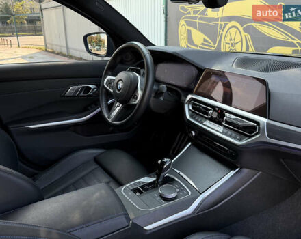 Серый БМВ 3 Серия, объемом двигателя 2 л и пробегом 18 тыс. км за 50000 $, фото 37 на Automoto.ua