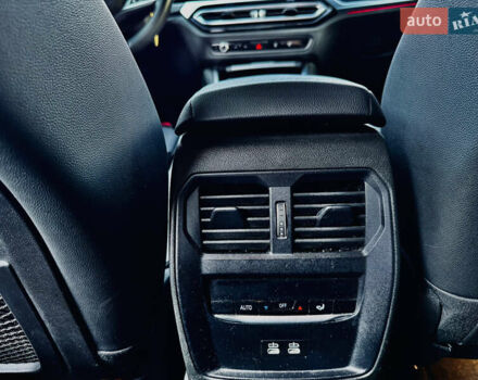 Серый БМВ 3 Серия, объемом двигателя 3 л и пробегом 37 тыс. км за 50800 $, фото 12 на Automoto.ua