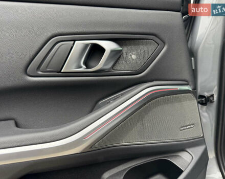 Серый БМВ 3 Серия, объемом двигателя 2 л и пробегом 15 тыс. км за 45000 $, фото 18 на Automoto.ua