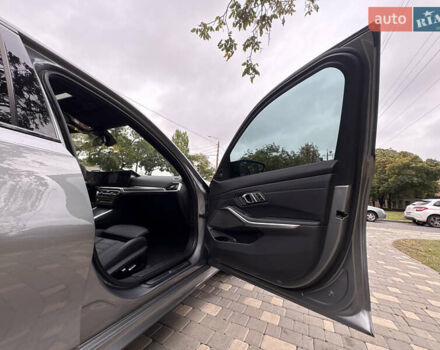 Серый БМВ 3 Серия, объемом двигателя 3 л и пробегом 19 тыс. км за 49999 $, фото 52 на Automoto.ua