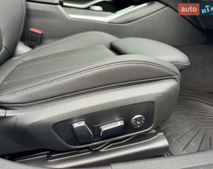Серый БМВ 3 Серия, объемом двигателя 2 л и пробегом 15 тыс. км за 45000 $, фото 39 на Automoto.ua