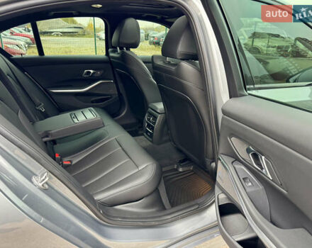 Серый БМВ 3 Серия, объемом двигателя 2 л и пробегом 15 тыс. км за 45000 $, фото 30 на Automoto.ua