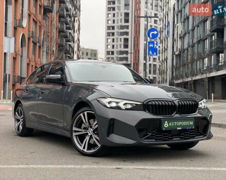 Серый БМВ 3 Серия, объемом двигателя 2 л и пробегом 5 тыс. км за 43800 $, фото 1 на Automoto.ua