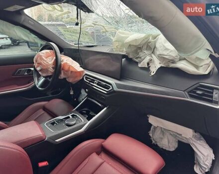 Серый БМВ 3 Серия, объемом двигателя 2 л и пробегом 41 тыс. км за 29900 $, фото 12 на Automoto.ua