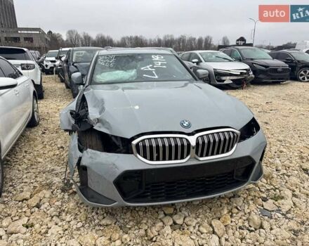 Серый БМВ 3 Серия, объемом двигателя 2 л и пробегом 41 тыс. км за 28000 $, фото 1 на Automoto.ua