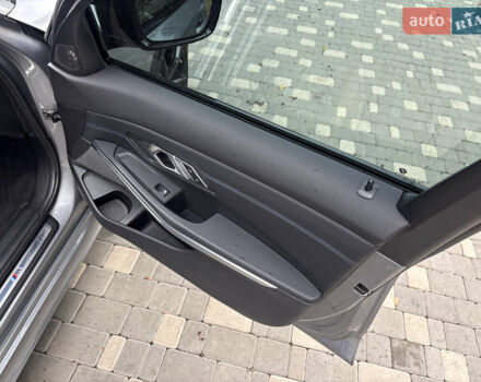 Серый БМВ 3 Серия, объемом двигателя 3 л и пробегом 19 тыс. км за 49999 $, фото 54 на Automoto.ua