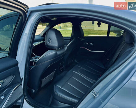 Серый БМВ 3 Серия, объемом двигателя 3 л и пробегом 37 тыс. км за 50800 $, фото 11 на Automoto.ua