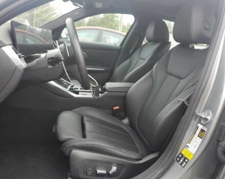 Серый БМВ 3 Серия, объемом двигателя 2 л и пробегом 30 тыс. км за 15000 $, фото 4 на Automoto.ua