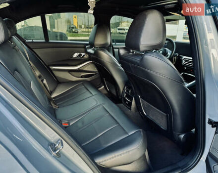 Серый БМВ 3 Серия, объемом двигателя 3 л и пробегом 37 тыс. км за 50800 $, фото 14 на Automoto.ua