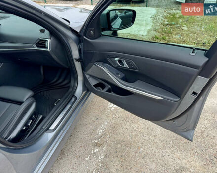 Серый БМВ 3 Серия, объемом двигателя 2 л и пробегом 15 тыс. км за 45000 $, фото 33 на Automoto.ua