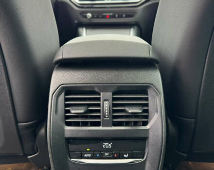 Серый БМВ 3 Серия, объемом двигателя 2 л и пробегом 15 тыс. км за 45000 $, фото 32 на Automoto.ua