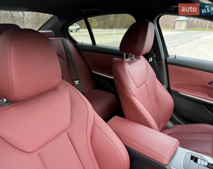 Серый БМВ 3 Серия, объемом двигателя 3 л и пробегом 14 тыс. км за 64500 $, фото 46 на Automoto.ua