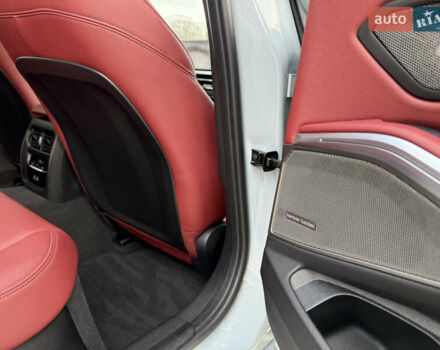 Серый БМВ 3 Серия, объемом двигателя 3 л и пробегом 14 тыс. км за 64500 $, фото 39 на Automoto.ua