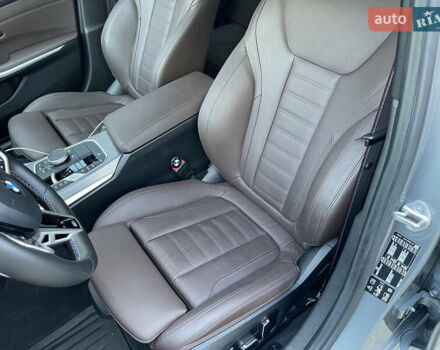 Серый БМВ 3 Серия, объемом двигателя 3 л и пробегом 25 тыс. км за 70000 $, фото 15 на Automoto.ua