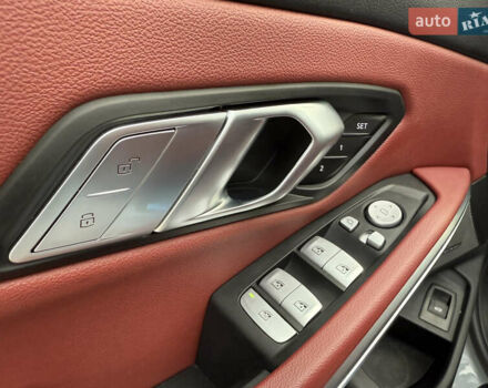 Серый БМВ 3 Серия, объемом двигателя 3 л и пробегом 14 тыс. км за 64500 $, фото 17 на Automoto.ua