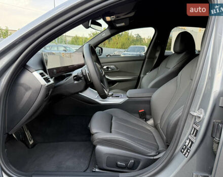 Серый БМВ 3 Серия, объемом двигателя 2 л и пробегом 2 тыс. км за 54000 $, фото 13 на Automoto.ua