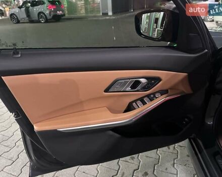 Серый БМВ 3 Серия, объемом двигателя 3 л и пробегом 20 тыс. км за 61500 $, фото 21 на Automoto.ua