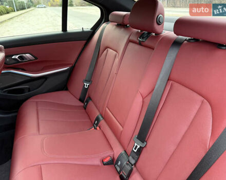 Серый БМВ 3 Серия, объемом двигателя 3 л и пробегом 14 тыс. км за 64500 $, фото 37 на Automoto.ua