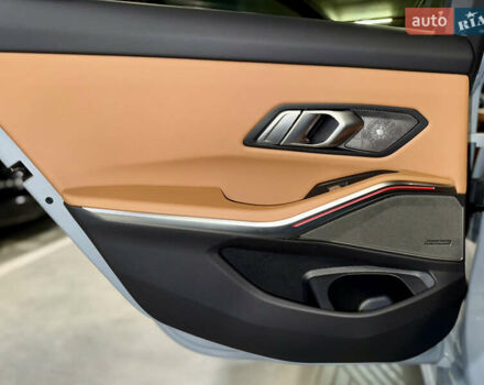 Сірий БМВ 3 Серія, об'ємом двигуна 3 л та пробігом 8 тис. км за 65000 $, фото 30 на Automoto.ua