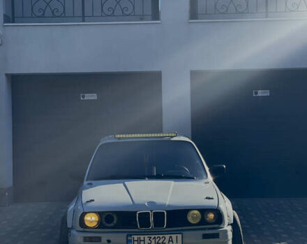 Серый БМВ 3 Серия, объемом двигателя 1.8 л и пробегом 420 тыс. км за 9500 $, фото 1 на Automoto.ua