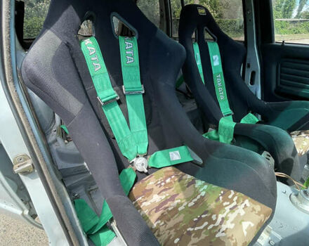 Серый БМВ 3 Серия, объемом двигателя 1.8 л и пробегом 420 тыс. км за 9500 $, фото 11 на Automoto.ua