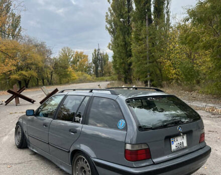 Сірий БМВ 3 Серія, об'ємом двигуна 1.6 л та пробігом 666 тис. км за 2900 $, фото 3 на Automoto.ua