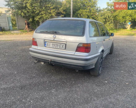 Сірий БМВ 3 Серія, об'ємом двигуна 1.6 л та пробігом 390 тис. км за 2100 $, фото 3 на Automoto.ua