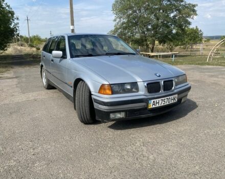 Сірий БМВ 3 Серія, об'ємом двигуна 2 л та пробігом 264 тис. км за 3500 $, фото 2 на Automoto.ua