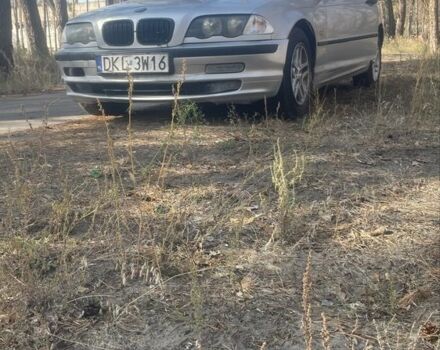 Серый БМВ 3 Серия, объемом двигателя 2 л и пробегом 420 тыс. км за 2365 $, фото 2 на Automoto.ua