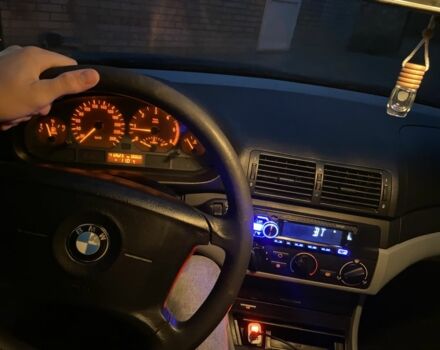 Сірий БМВ 3 Серія, об'ємом двигуна 2 л та пробігом 400 тис. км за 3600 $, фото 7 на Automoto.ua