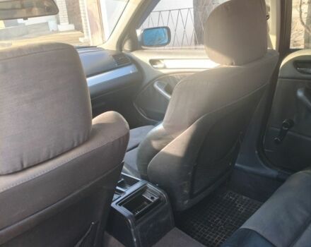 Серый БМВ 3 Серия, объемом двигателя 2 л и пробегом 42 тыс. км за 3900 $, фото 4 на Automoto.ua