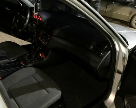 Серый БМВ 3 Серия, объемом двигателя 2 л и пробегом 280 тыс. км за 4499 $, фото 10 на Automoto.ua