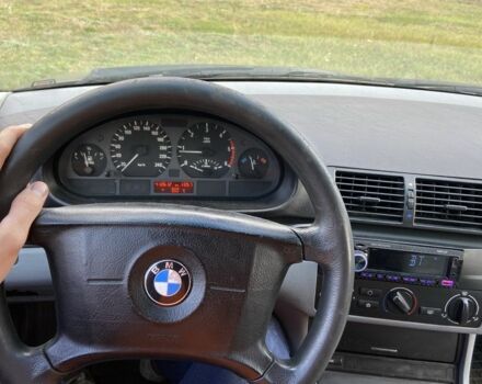 Сірий БМВ 3 Серія, об'ємом двигуна 2 л та пробігом 400 тис. км за 3600 $, фото 6 на Automoto.ua