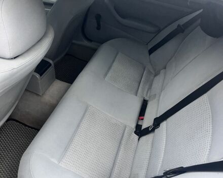 Серый БМВ 3 Серия, объемом двигателя 2 л и пробегом 288 тыс. км за 4500 $, фото 3 на Automoto.ua