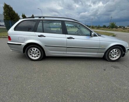 Серый БМВ 3 Серия, объемом двигателя 2 л и пробегом 350 тыс. км за 1900 $, фото 3 на Automoto.ua