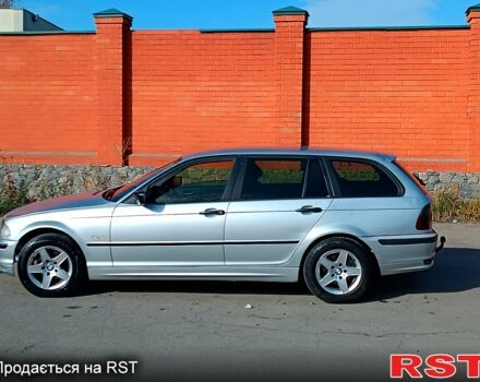 Сірий БМВ 3 Серія, об'ємом двигуна 2 л та пробігом 200 тис. км за 2850 $, фото 1 на Automoto.ua